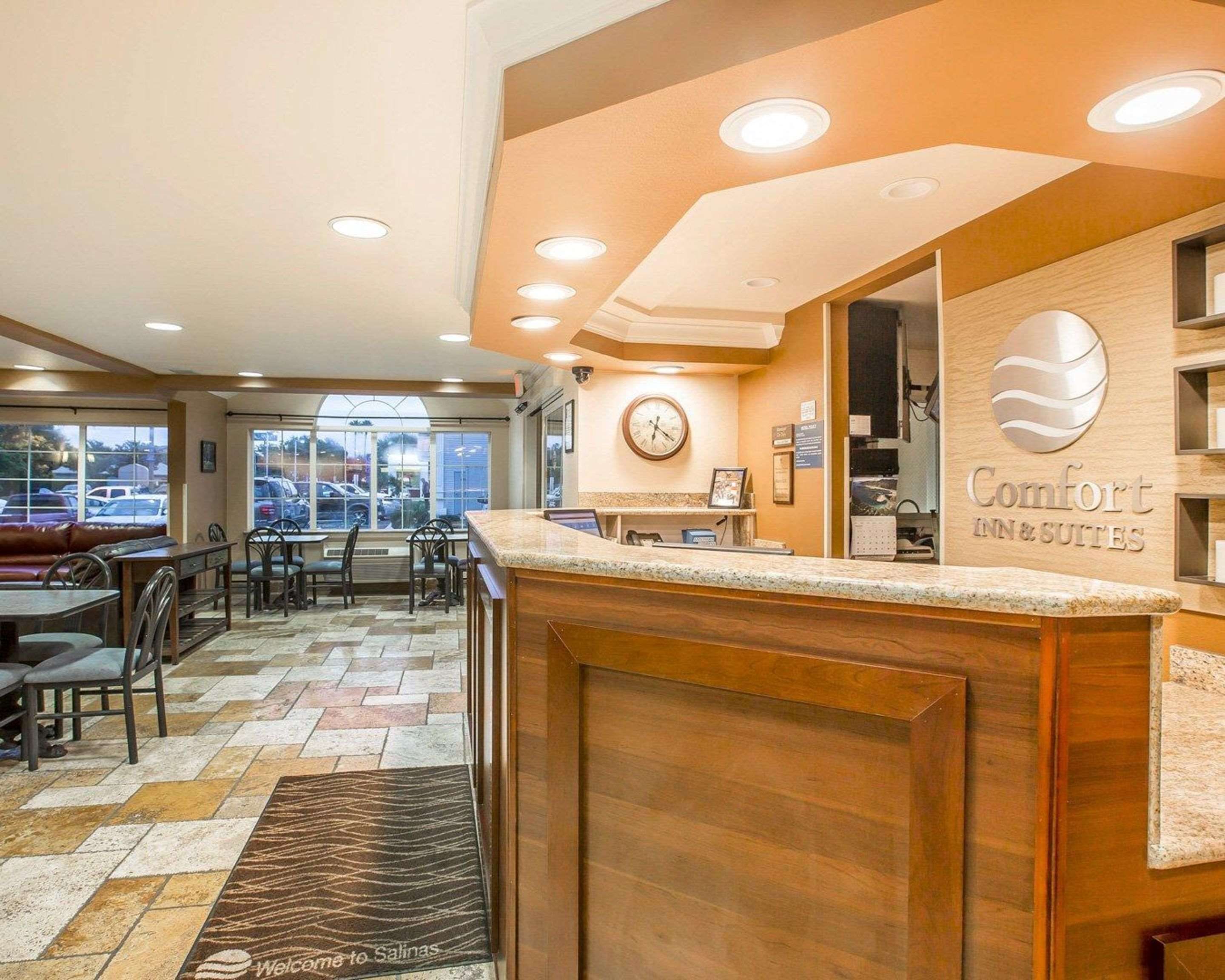 Front desk view of Comfort Inn & Suites of Salinas