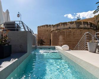 Hotel Catedral Almería - Almería - Pool