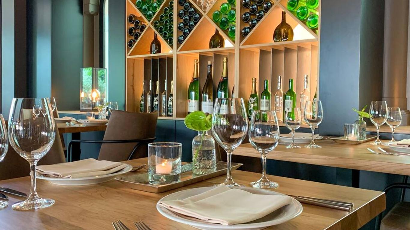 Seehotel Niedernberg - Das Dorf am See