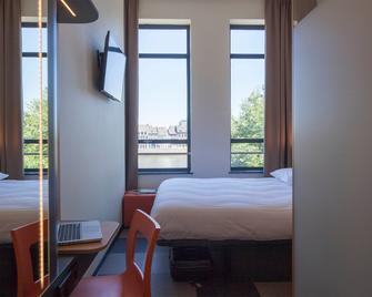 easyHotel Maastricht City Centre - Maastricht - Quarto