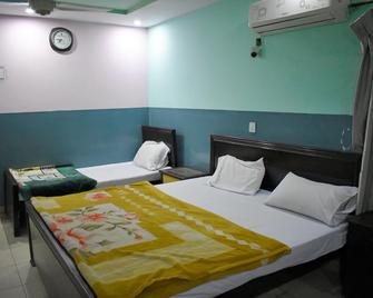Hotel Anarkali Inn - Lahore - Camera da letto
