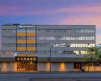 Best Western Terrace Inn - Terrace - Building