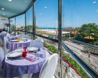 Hotel Des Nations - Riccione - Restaurant