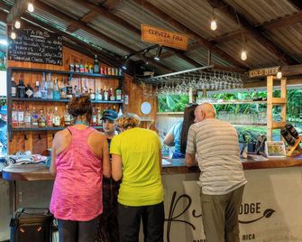 Rios Lodge - Siquirres - Bar