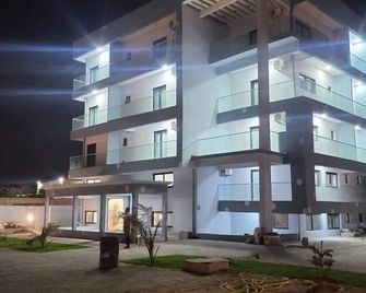 Melias Hotel Diamniadio - Bargny Gouddau - Building