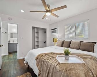 Stylish Hideaway Near Downtown Sacramento! - Sacramento - Makuuhuone
