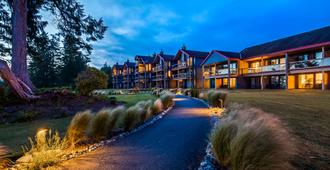 Best Western Plus Tin Wis Resort - Tofino - Κτίριο