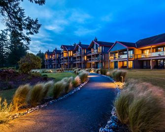 Best Western Plus Tin Wis Resort - טופינו - בניין