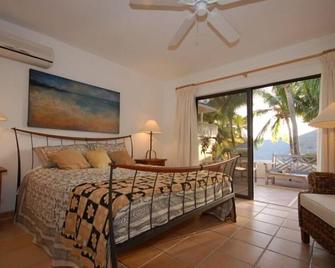 Charming Villa 442 \'Les Palmiers\' St. James's Club Beach Peninsular, Antigua - Bats Cave - Bedroom