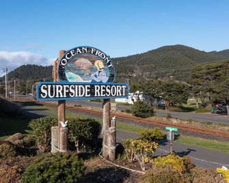 Surfside Resort - Rockaway Beach