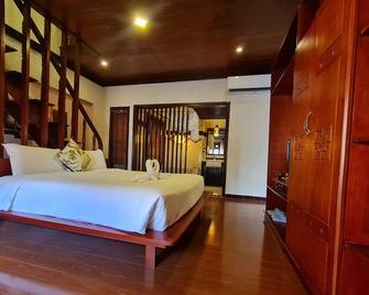 Long Life Riverside Hotel - Hoi An - Bedroom