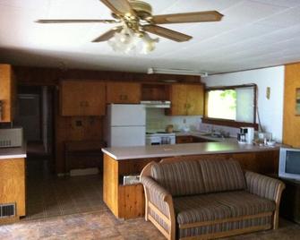 Jewel Bay Resort - Sorrento - Kitchen