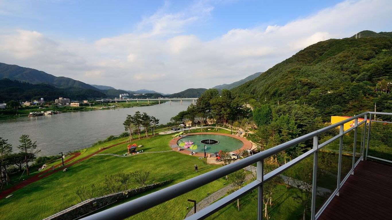 Midas Hotel & Resort