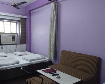 Hotel Samrat Ajmer - Ajmer - Habitación