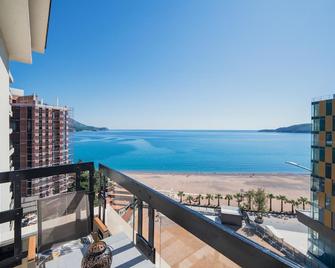 Invictus Hotel - Budva - Balkón