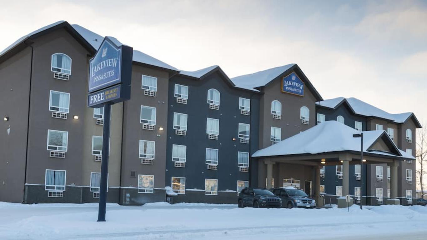 Lakeview Inns & Suites - Fort Nelson