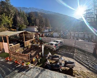 Rahgir Hostel - Dharamshala - Edificio