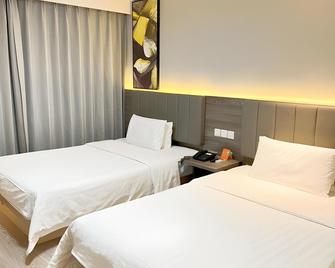 7 Days Inn Great Wild Goose Pagoda Xiaozhai East Road Branch - Xi'an - Habitación