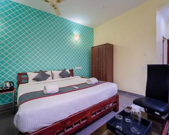 Sornalaxmi Residency - Pondicherry - Schlafzimmer