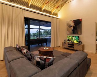 Kunjani Cottages - Stellenbosch - Sala