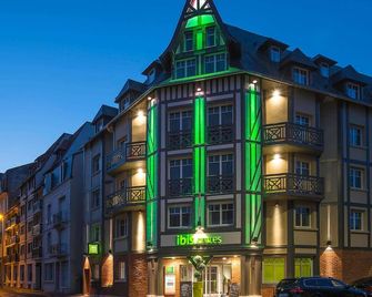 Ibis Styles Deauville Centre - Deauville - Edificio