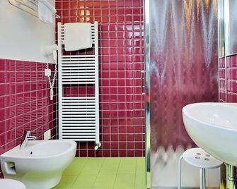 Guest House Viaroma - San Severino Marche - Baño