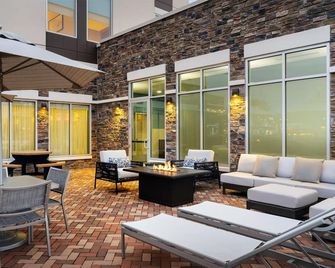 Hyatt Place Canton - Canton - Annehmlichkeit