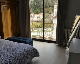 Bel Appartement Type F3 - Amélie-les-Bains-Palalda - Bedroom