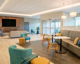Home2 Suites by Hilton Fort Walton Beach Eglin Air Force Base - Fort Walton Beach - Lounge