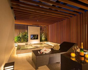 Hotel Benoa Resort - Kōbe - Salon
