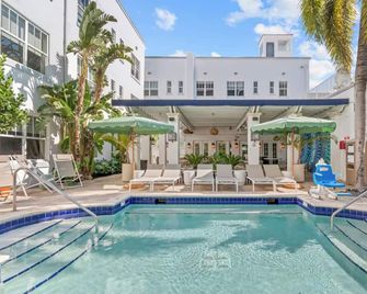 Aloha Fridays - Miami Beach - Piscina