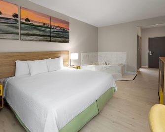 Days Inn & Suites by Wyndham Seaford - Seaford - Slaapkamer