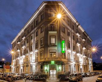 Ibis Styles Napoli Garibaldi - Neapel - Gebäude