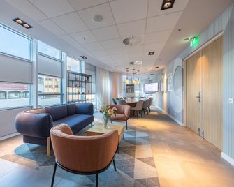 Crowne Plaza Utrecht - Central Station By IHG - Utrecht - Lounge
