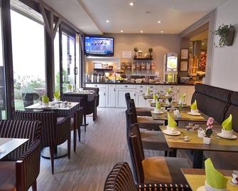 Suite Appart'Hôtel La Loggia By M Spa - דואו-וויל - מסעדה