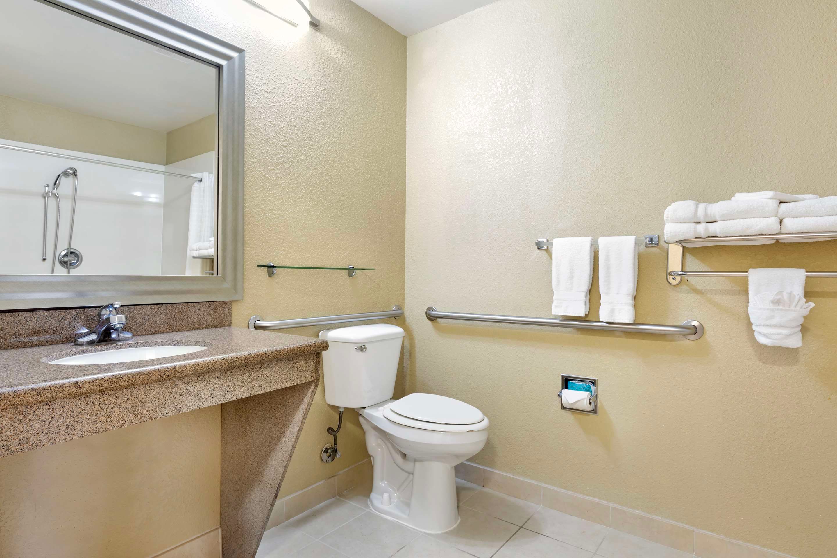 Best Western Plus Waco North