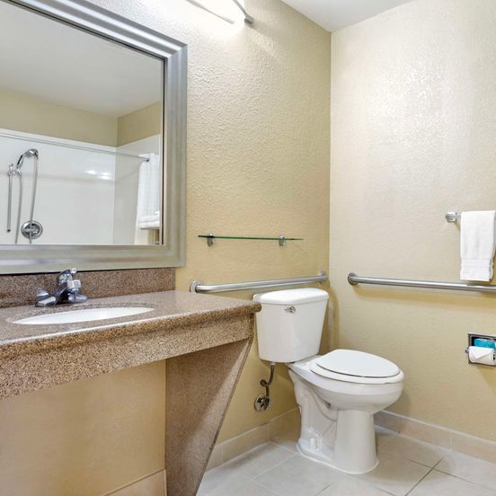 Best Western Plus Waco North image 1