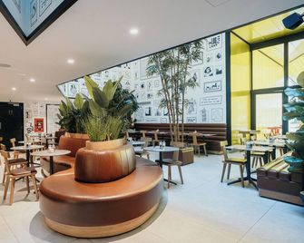So City Hotel - St. Julian's