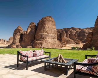 منتجع شادن - العلا - غرفة نوم