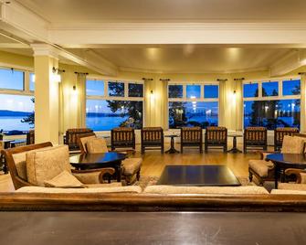 Lake Yellowstone Hotel & Cabins - Lake - Lounge