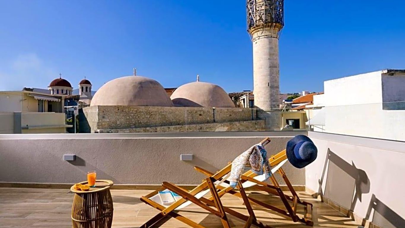 Casa Moazzo Suites And Apartments