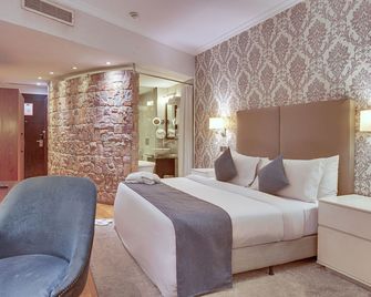 Mantis L'eola Hotel - Lagos - Schlafzimmer