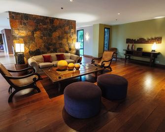 Loi Suites Iguazu Hotel - Puerto Iguazú - Sala de estar
