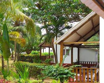 Hotel Village Vacances Awale Plage - Grand-Popo - Patio