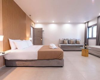 Airscape Hotel Free Shuttle From And To Athen's Airport - Artémida