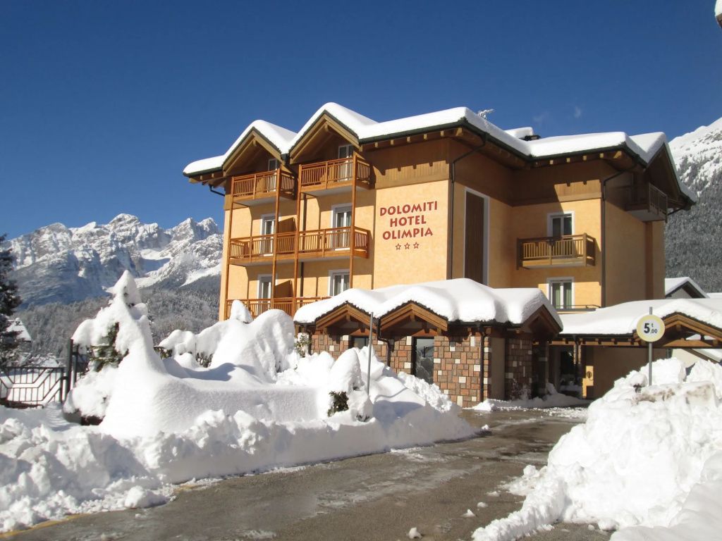 Dolomiti Hotel Olimpia - אנדאלו - בניין