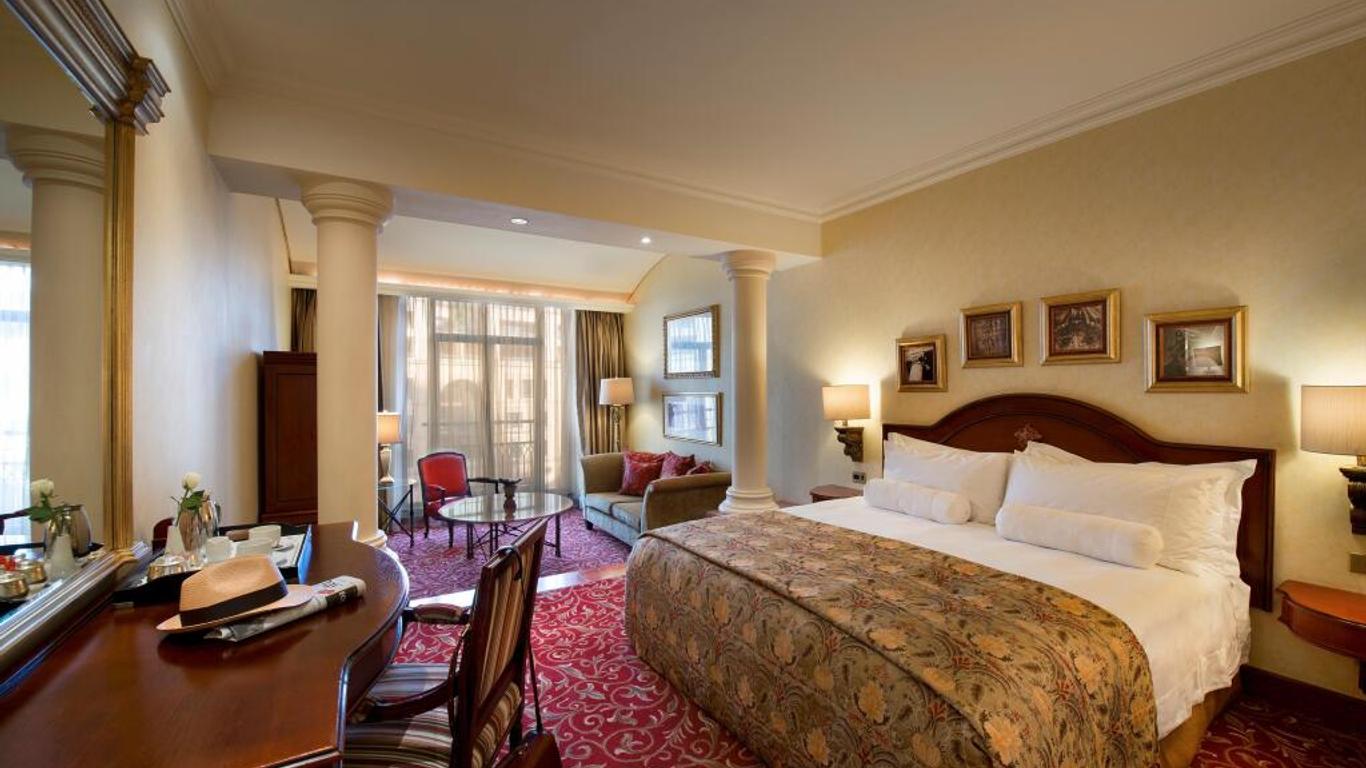 The Michelangelo Hotel