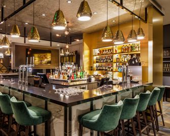 Crowne Plaza Aberdeen Airport By IHG - Aberdeen - Bar