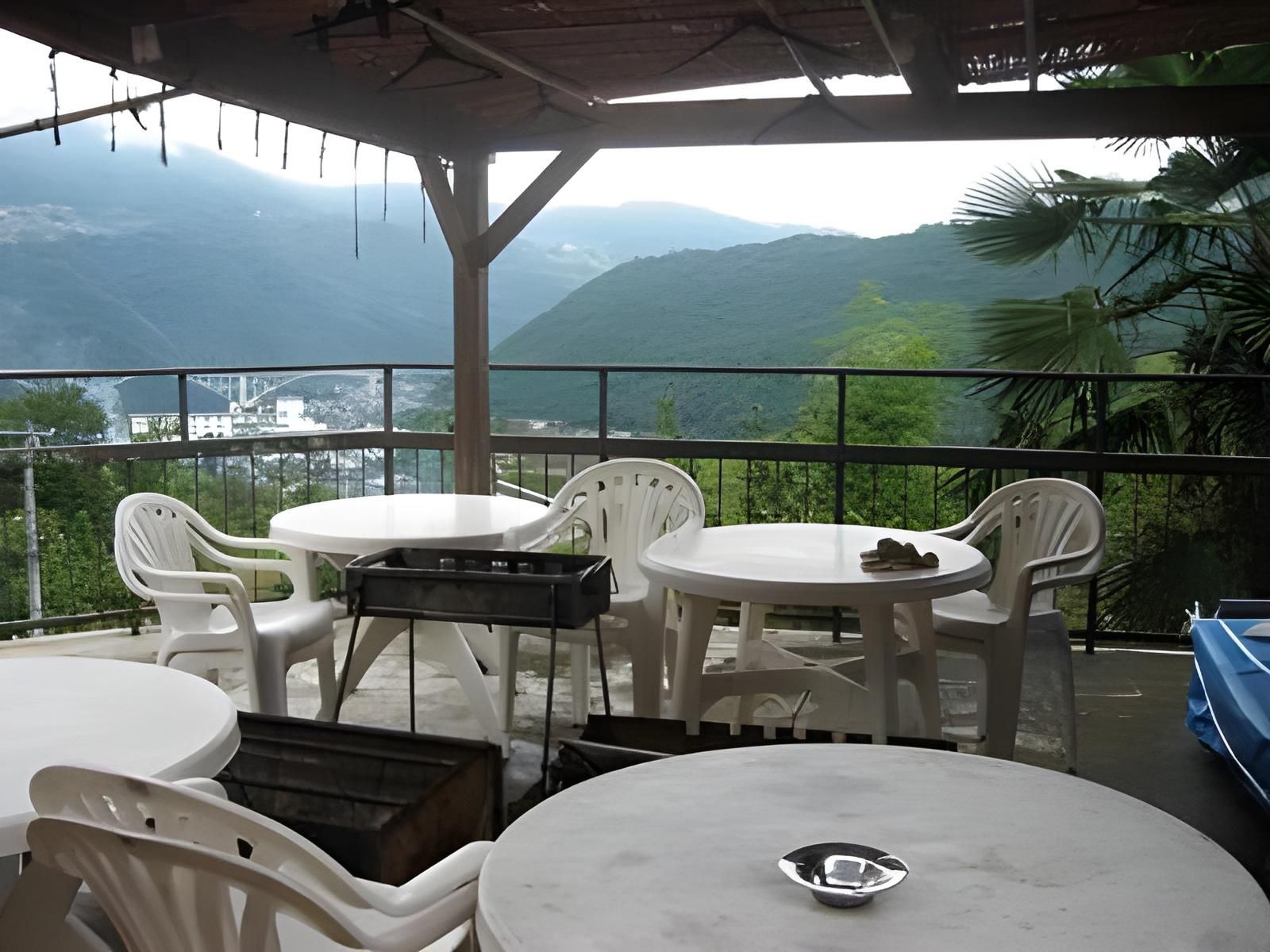Minshuku Hakuchisou Hotel - Miyoshi - Balkon