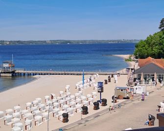 Trehus - Glücksburg - Strand